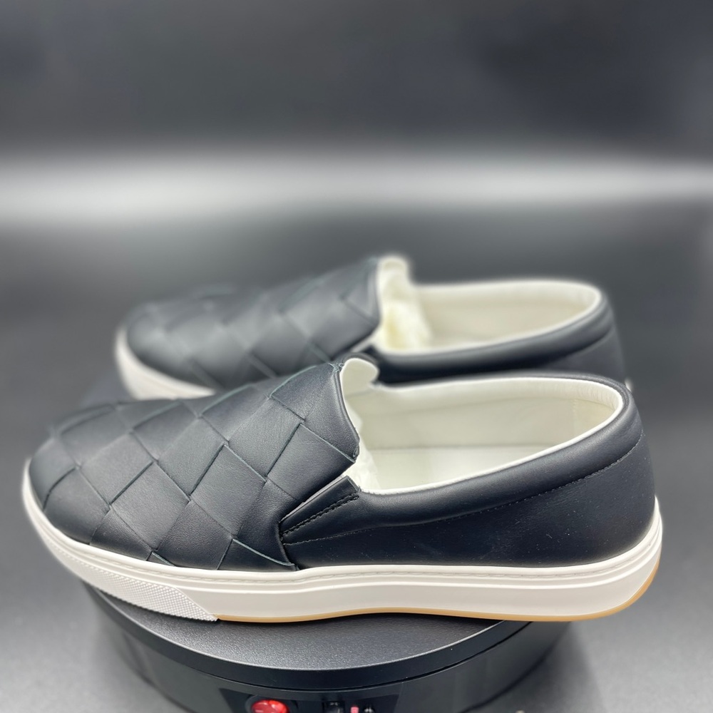 Bottega Veneta 608751 Men's Black Leather intrecciato Loafers shoes, 40